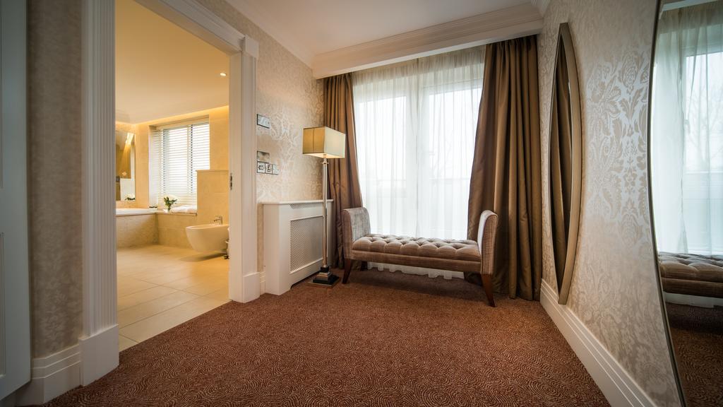 Hotel Kilmore Кейвън Екстериор снимка